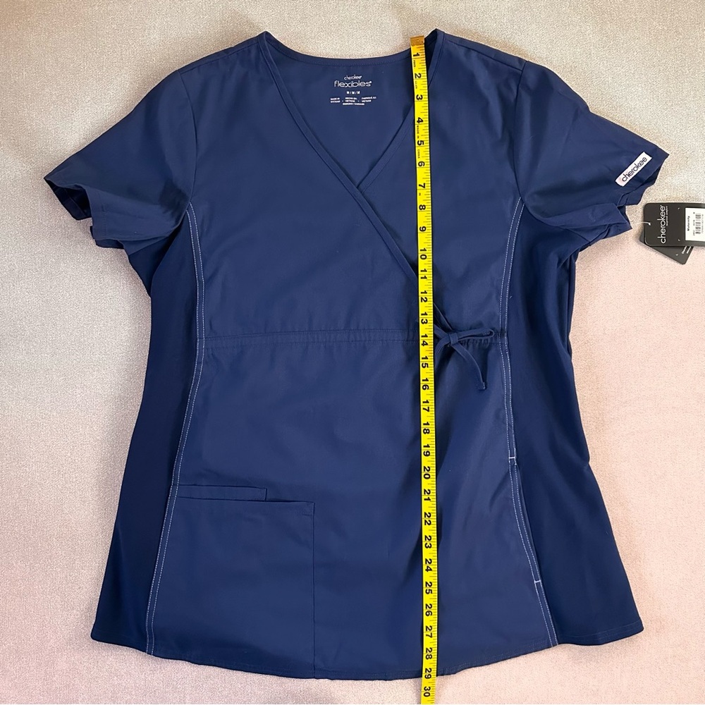 SOLD Cherokee Flexible Mock Wrap Maternity Scrub Top. Navy Blue. Medium - Picture 7 of 7